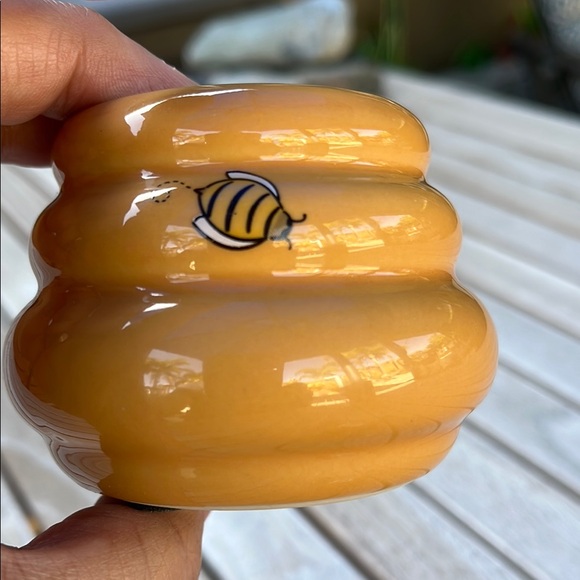Honey Pot with Bee Dipper - Picture 8 of 16
